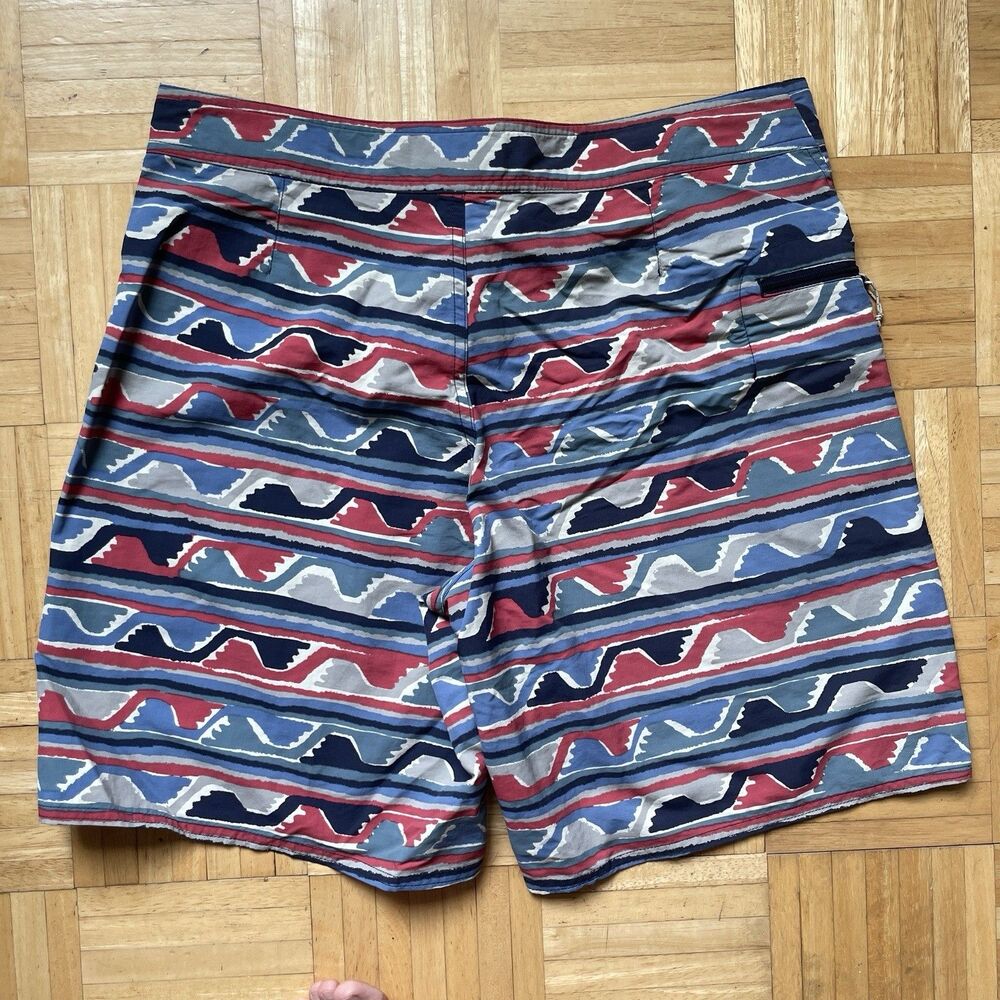 Patagonia Board Shorts Wavefarer Mens 32 Blue Camping Gorpcore Geometric Aztec - Picture 2 of 8